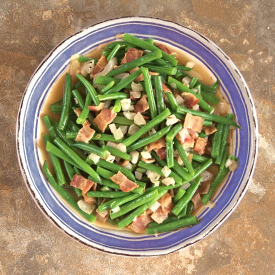 Green Beans with Bacon and Onions - Recipe photo by Flipped-Out Food