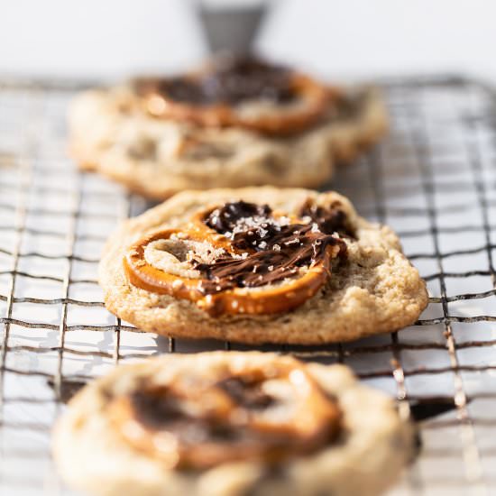 Pretzel Chip Cookies - Recipe photo by ONEarmedMAMA