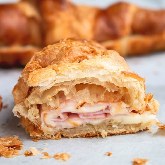 Ham and Cheese Croissant - Recipe photo by MasalaHerb