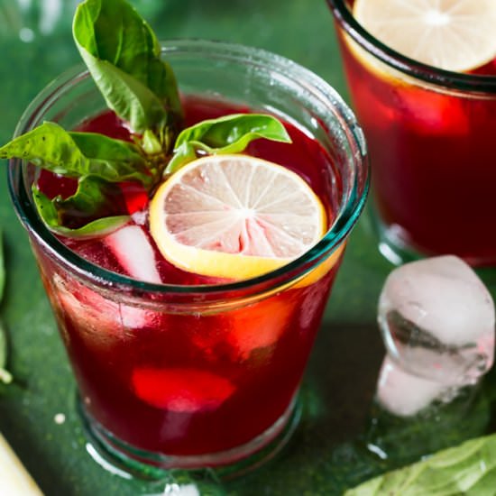 Hibiscus Tea - Recipe photo by currytrail