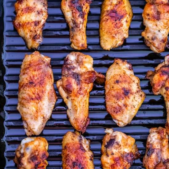 Grilled Chicken Wings - Recipe photo by peasandpeonies