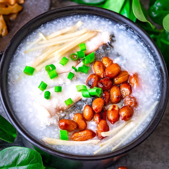 Comforting Fish Rice Porridge - Recipe photo by cookingwithlei