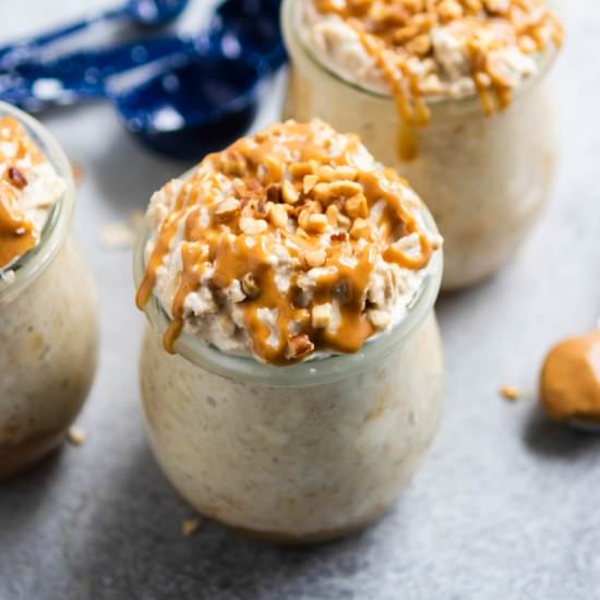 Peanut Butter Cheesecake Oats - Recipe photo by lemons and zest