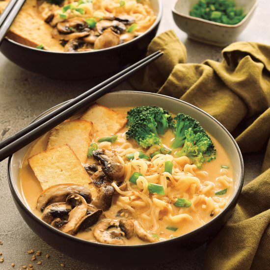 Creamy Vegan Sesame Ramen - Recipe photo by moon and spoon and yum.