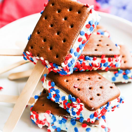 Patriotic Ice Cream Sandwiches - Recipe photo by pipandebby