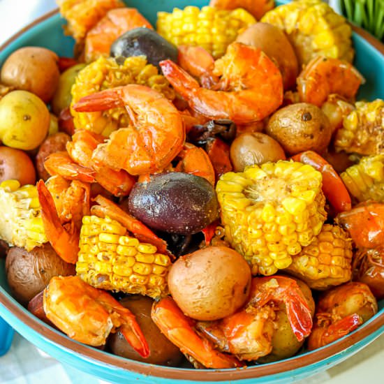 Low Country Shrimp Boil Pot Recipe - Recipe photo by Mirlene