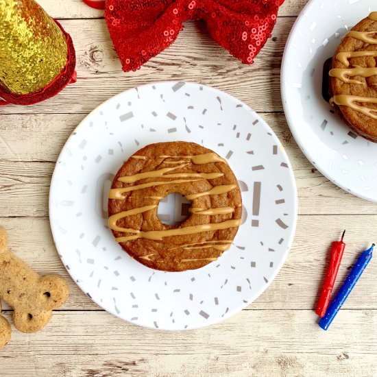 Peanut Butter Doggie Donuts - Recipe photo by Theyummymuffin