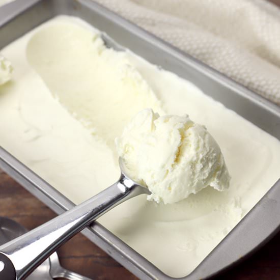 How To Make No Churn Ice Cream - Recipe photo by TheToastyKitchen