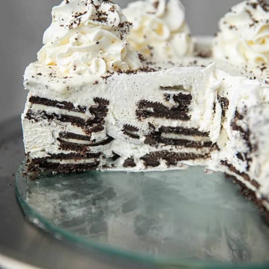 Oreo Ice Box Cake - Recipe photo by dinnerthendessert
