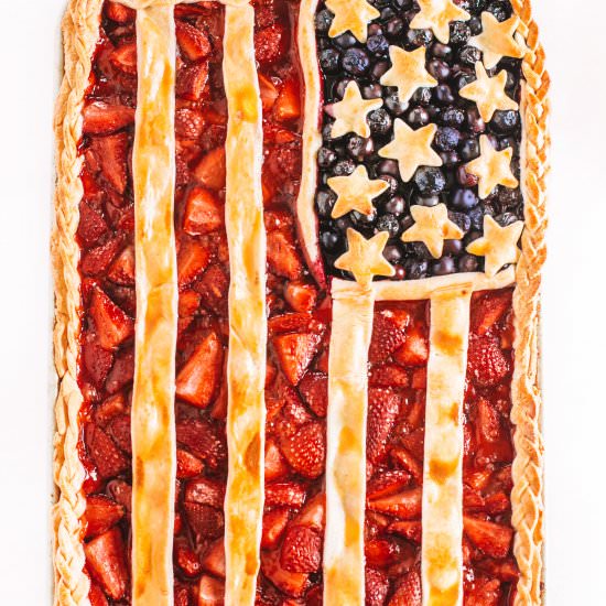 How to make American Flag Pie - Recipe photo by thecollegehousewife