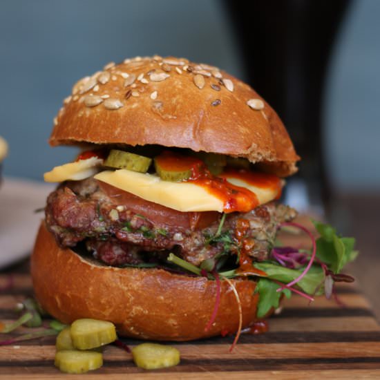 The best smokey cheese lamb burgers - Recipe photo by annekedeclerk