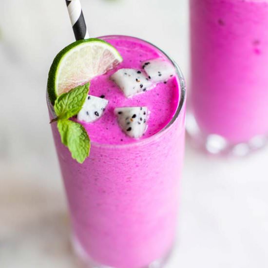 Dragon Fruit Smoothie - Recipe photo by SunkissedKitch