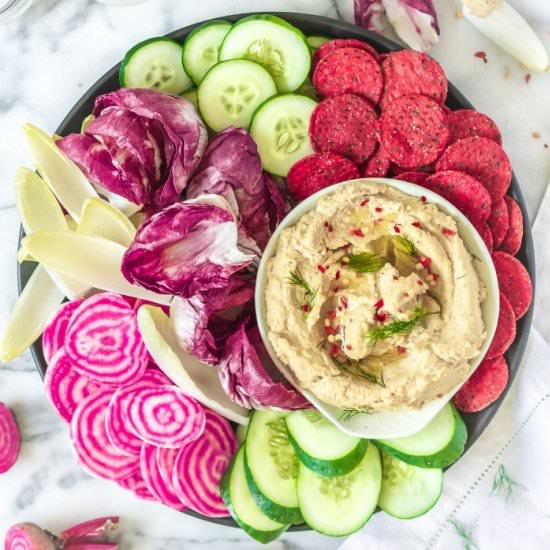 5 Minute Healthy Hummus - Recipe photo by The Plant Riot