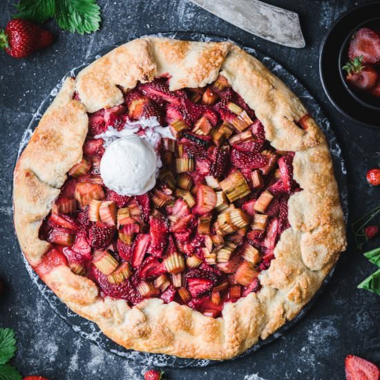 Strawberry Rhubarb Galette With A T - Recipe photo by Use Your Noodles