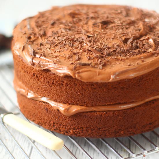 Easy Chocolate Cake - Recipe photo by Apply to Face Blog
