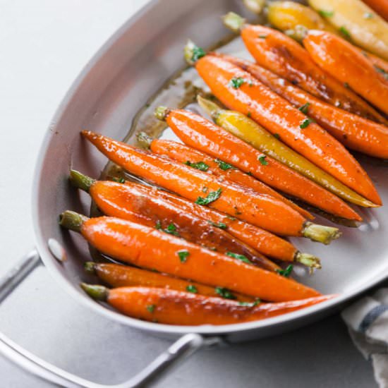 maple glazed roasted carrots - Recipe photo by ColdWeatherComfort