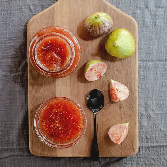 Homemade Fig Jam - Recipe photo by MasalaHerb