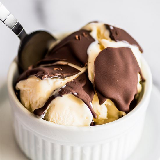 Magic Chocolate Shell - Recipe photo by BakingMischief