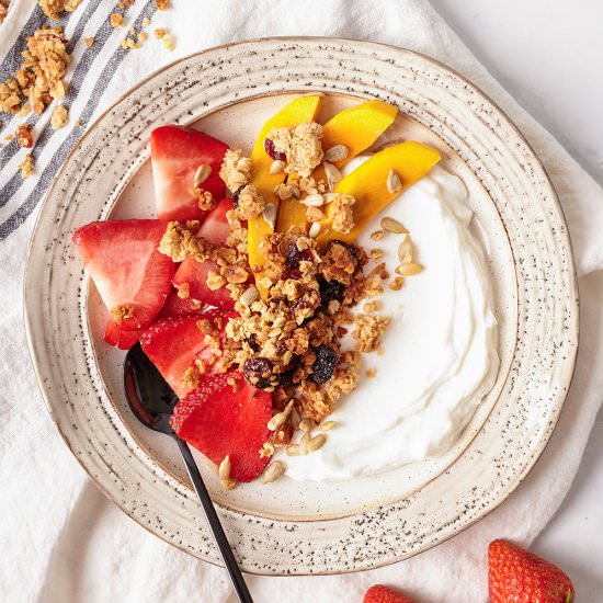 Cranberry trail mix granola - Recipe photo by tastyandfrenchy