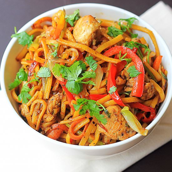 Chicken Chowmein - Recipe photo by tastesspicy