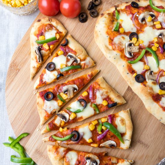 Naan Pizza - Recipe photo by veggie desserts