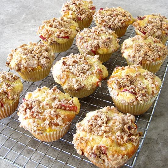 Peach Cobbler Muffins - Recipe photo by delightfulrepast