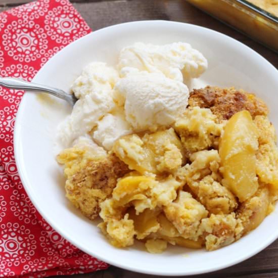 Peach Cobbler Dump Cake - Recipe photo by Ereese