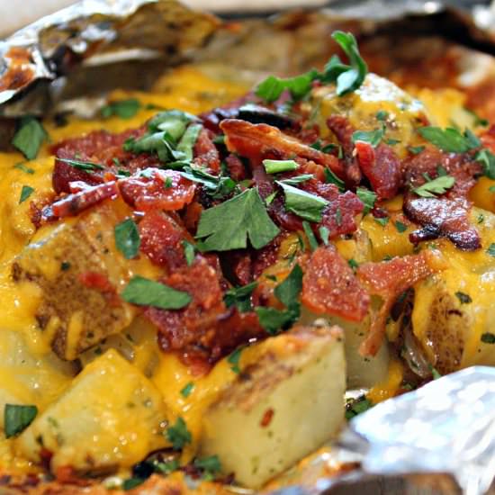 Grilled Potatoes in Foil - Recipe photo by agoudalife