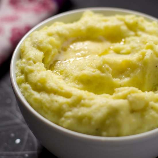 Sour Cream Mashed Potatoes - Recipe photo by American Home Cook