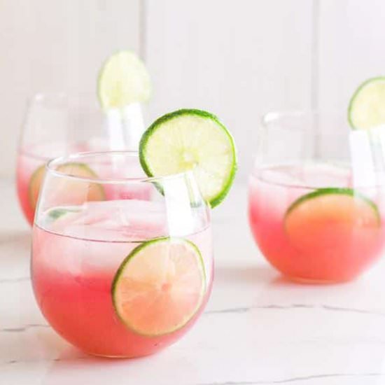 Low FODMAP Blueberry Limeade - Recipe photo by FODMAP Everyday