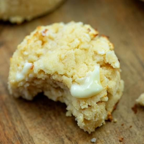 LOW CARB SOUR CREAM BISCUITS - Recipe photo by ThatLowCarbLife