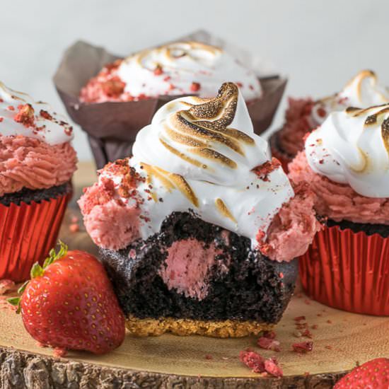 Strawberry S'mores Cupcakes - Recipe photo by loveinmyoven