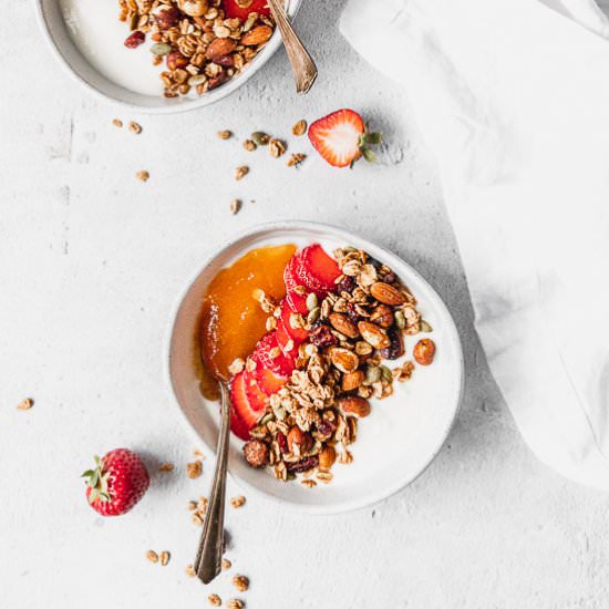 Cinnamon Crunch Granola - Recipe photo by Fork in the Kitchen