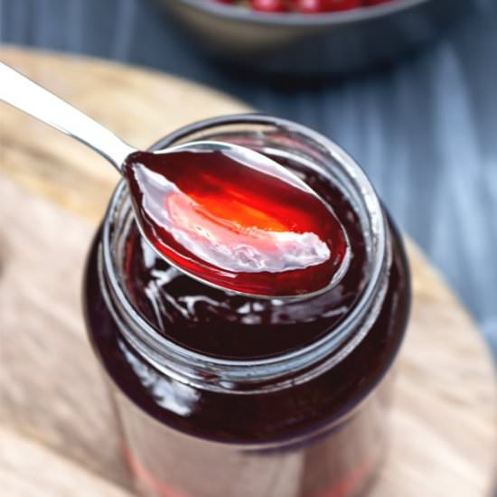 Homemade Red Currant Jelly - Recipe photo by MasalaHerb