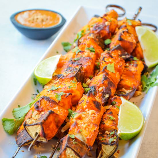 Thai Vegan Kebab with Curry Sauce - Recipe photo by healthymidwesterngirl