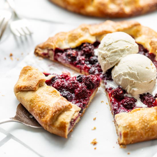 Mixed Berry Crostata - Recipe photo by Savingroomfordessert