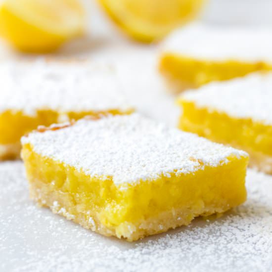 Easy Lemon Bars - Recipe photo by cookingformysoul