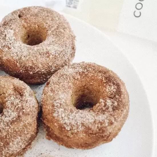 Cinnamon Sugar Donuts - Recipe photo by organikrecipes