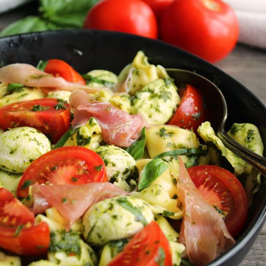 Pesto Tortellini Salad - Recipe photo by agoudalife