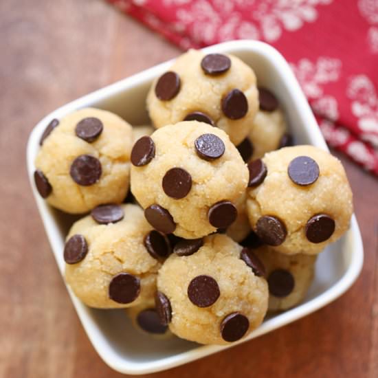 keto cookie dough - Recipe photo by vered