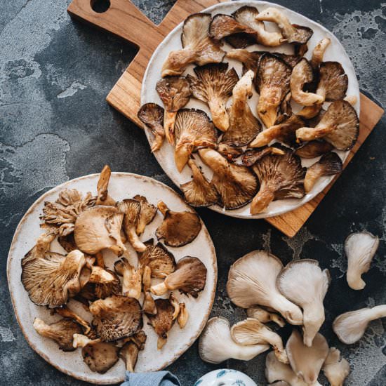 Roasted Oyster Mushrooms - Recipe photo by gastroplant
