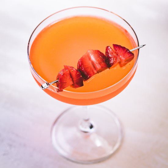 Strawberry Lemonade Vodka Cocktail - Recipe photo by sipandfeast