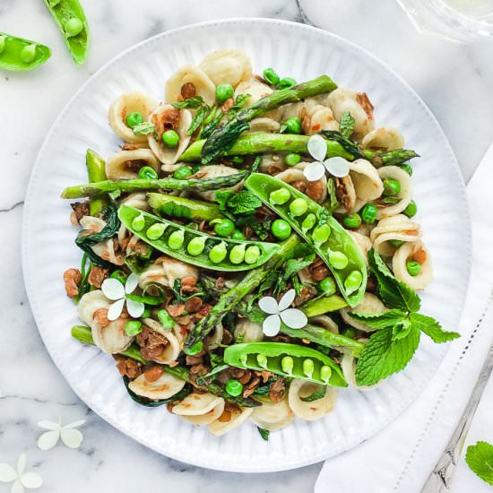 Spring Greens + Spicy Lentils Pasta - Recipe photo by The Plant Riot