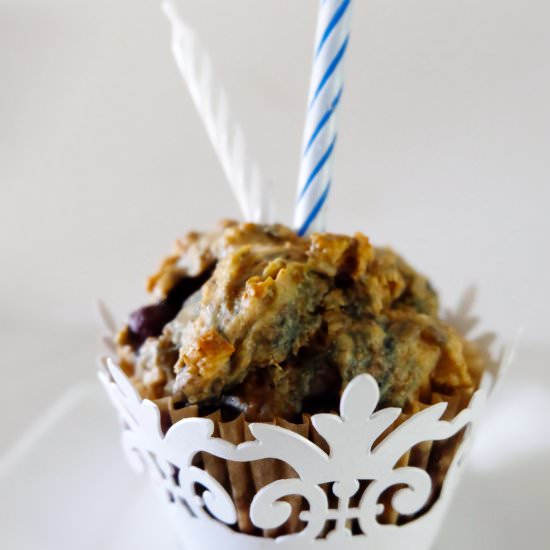 Peanut Butter & Blueberry Pupcakes - Recipe photo by flakybakers