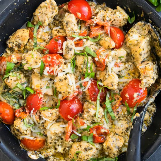 Pesto Chicken - Recipe photo by 1PotRecipes