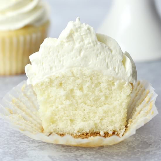 Easy White Cupcakes - Recipe photo by TheToastyKitchen