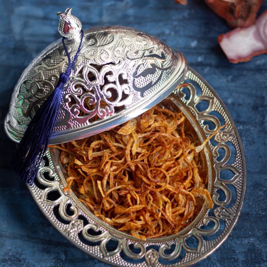 Crispy Fried Onion - Recipe photo by Ghezaeshiriin