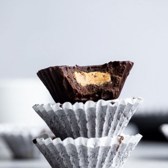Peanut Butter Protein Cups - Recipe photo by foodfaithfitness