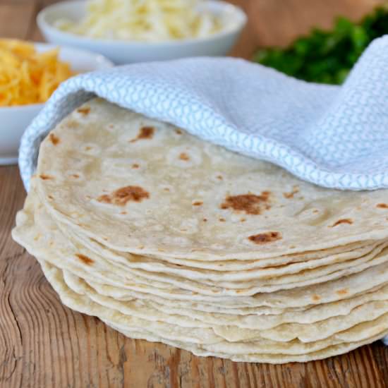 30-Minute Homemade Flour Tortillas - Recipe photo by justataste