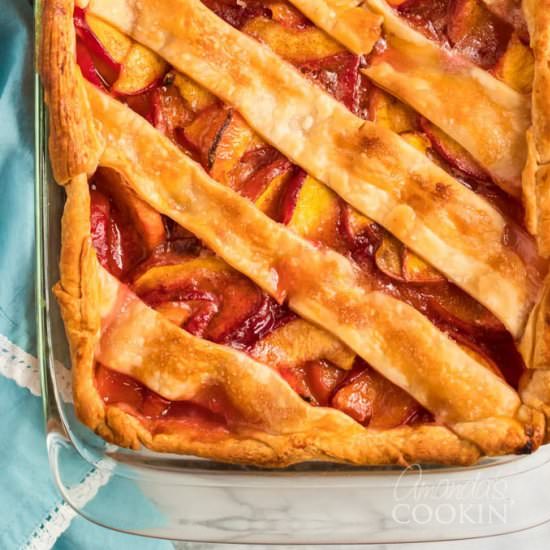 Deep Dish Peach Pie - Recipe photo by amandascookin